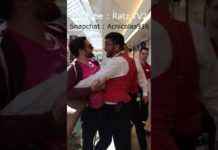 Szétzúzott egy Apple Store-t egy vélhetően elégedetlen ügyfél.