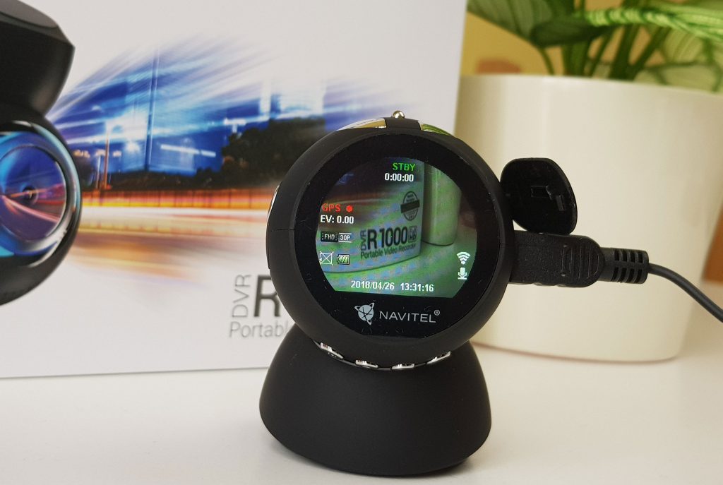 Navitel R1000 szélvédőkamera teszt - Tech2.hu