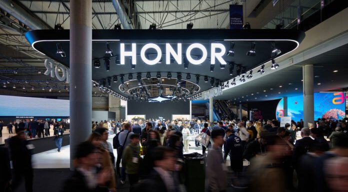 Vadonatúj foldable és Robot Phone: nagyot villanthat az Honor az MWC-n