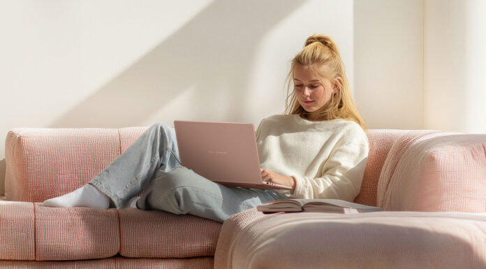Új színekkel és széles hardverpalettával frissült a népszerű ASUS Zenbook 14 széria