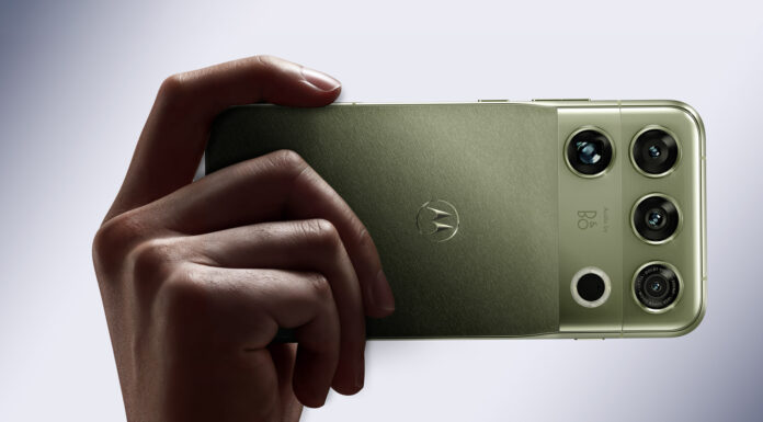 Snapdragon Extreme és 200 MP-es telekamera került a Motorola új csúcsmodelljébe