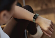 A Google új Fitbitje félúton van a karkötő és az okosóra között